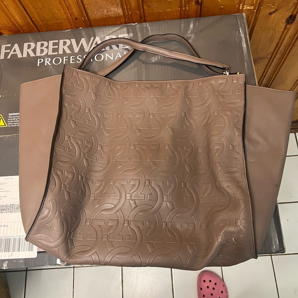 Ferragamo bag - Picture 3 of 11